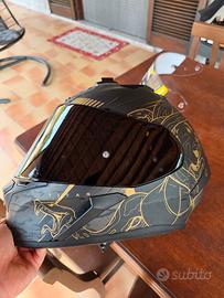 casco airoh con doppia visiera