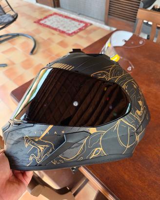 casco airoh con doppia visiera