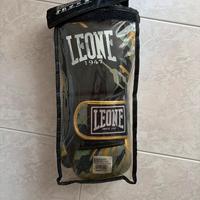 Guantoni Leone 10 oz usati poche volte