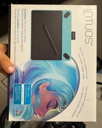 Intuos art simile a wacom