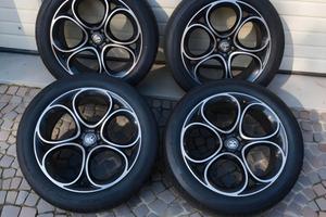 4 cerchi Alfa Originali 20' Stelvio/Giulia + Gomme