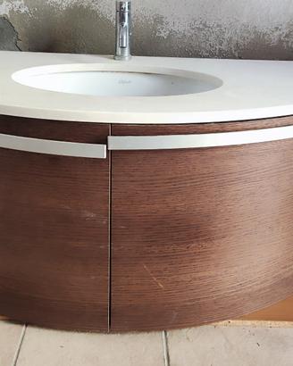 Mobile bagno sospeso