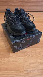 Versace Chain Reaction Triple Black n°42- LIKE NEW