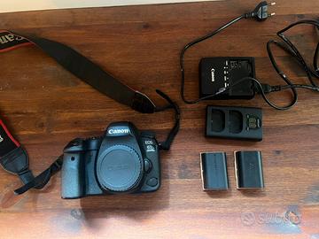 Canon 6D Mark II + Batterie + Caricatore