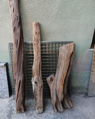 Tronchi di ginepro