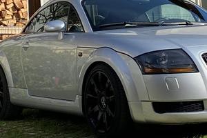 AUDI TT MK1 -1.8 TURBO 20 V - 225cv QUATTRO