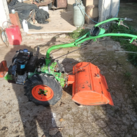 Motocoltivatore trattore
