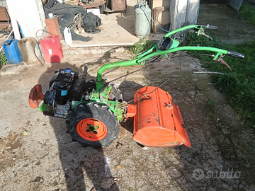 Motocoltivatore trattore