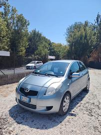 Toyota Yaris 1.0 3 porte