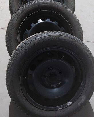Gomme auto