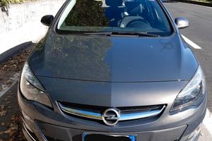 Opel Astra Sports Tourer 1.6 cdti Cosmo s&s 136cv