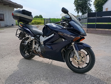 Honda VFR 800 VTEC