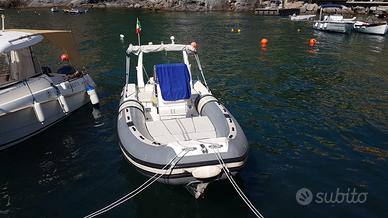 MAr.co 57 - Gommone, motore e carrello