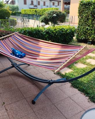 amaca con struttura portante metallo