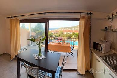 Attico in Villa con piscina relax privata