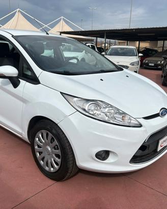 Ford Fiesta 1.4 5 porte Bz.- GPL Titanium