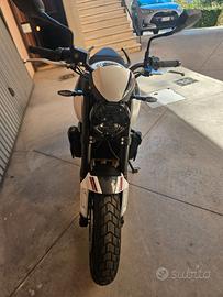 Triumph Trident tribute