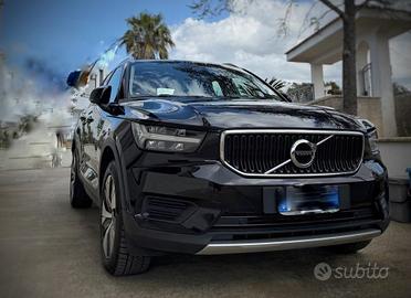 Volvo XC40 busines blus