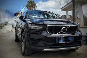 Volvo XC40 busines blus