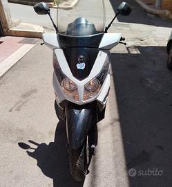 Scooter 300 CITY COM