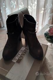 Tronchetti Keys numero 39 colore marrone 