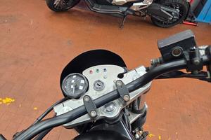 Suzuki GSF 600 Bandit EUROSCOOTER esamino permuta 