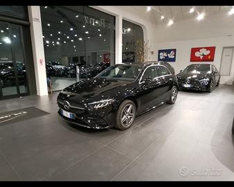 Mercedes Classe A - W177 2023 - A 250 e phev AMG L
