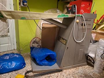 Tavolo stiro professionale