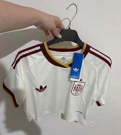 crop top Spagna 2026