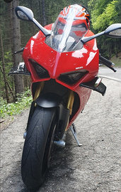 Ducati panigale v4 s