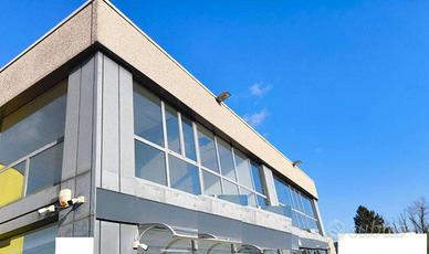 Immobile di 650 m² a Borgo Ticino