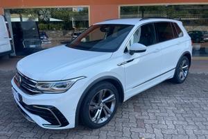 Volkswagen Tiguan 2.0 TDI 150 CV SCR DSG R-Line