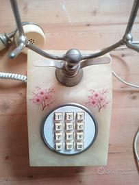 Telefono antico vintage