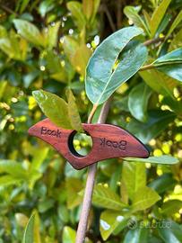 Reggi pagina in legno con incisione personalizzata