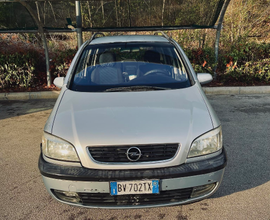 Autocarro Opal Zafira 2001