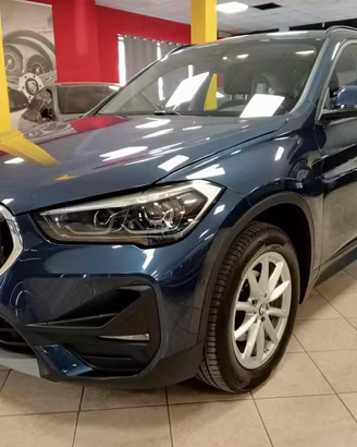 BMW X1 sDrive16d Business ** KM CERTIF. BMW **