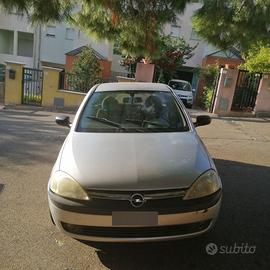 Opel corsa 1200 benzina