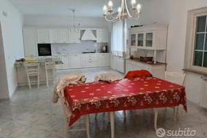 CASTELVERDE TRILOCALE ARREDATO Con GIARDINO