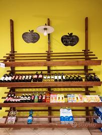 scaffale  a muro per frutta o altro x negozio 