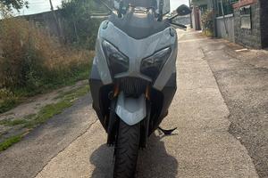 Tmax 560