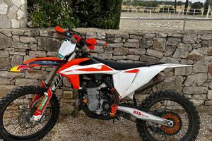 KTM 450 SX-F 2019 scarico Akrapovic / Factory Look