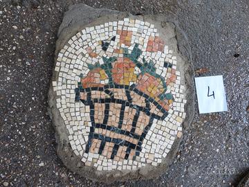 Mosaico "Cesto di fiori" cm. 46x40 - cod.04