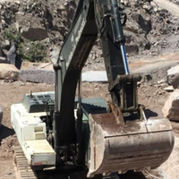 Escavatore caterpillar 350L