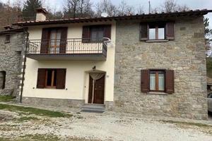 Pieve Santo Stefano (Ar) Porzione casa colonica