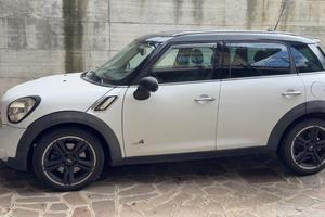 MINI Cooper S Countryman all4