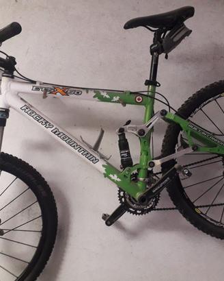 Bicicletta rocky mountain