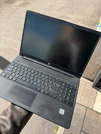 Notebook HP 15.6” intel i5 8 + 512 SSD
