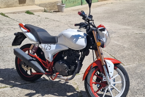 R E G A L O - Moto Benelli Keeway RKV 125 cc