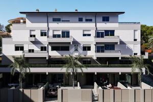 2 LOCALI A PORTO SANT'ELPIDIO