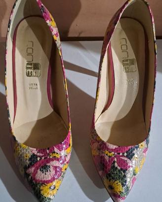 Scarpe décolleté a punta a fiori con tacco 36
